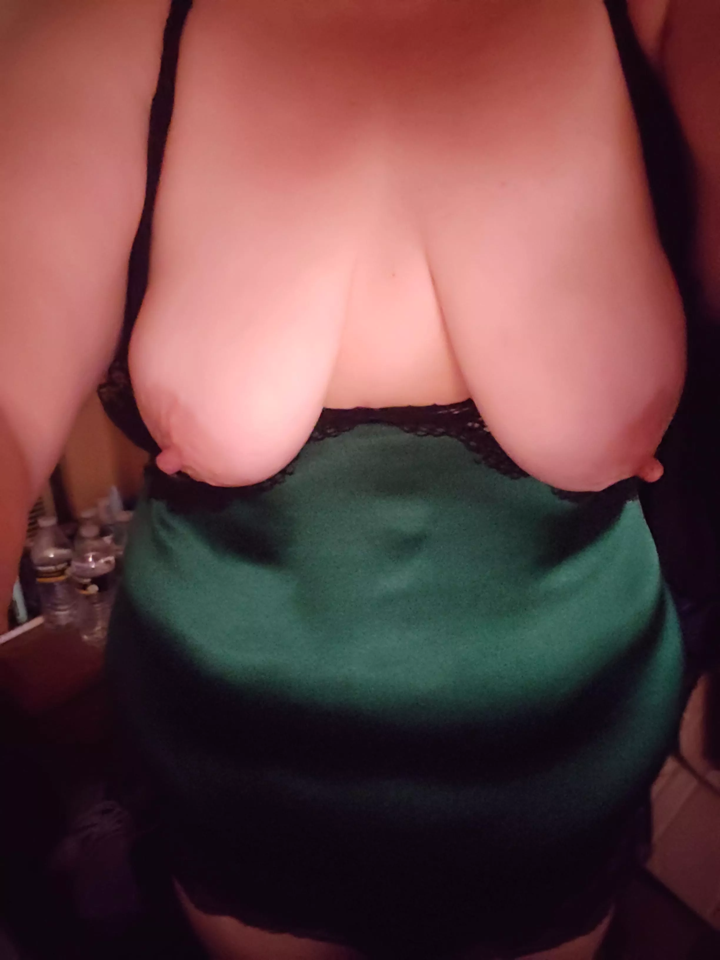 Getting ready for some fun with Daddy F45😈