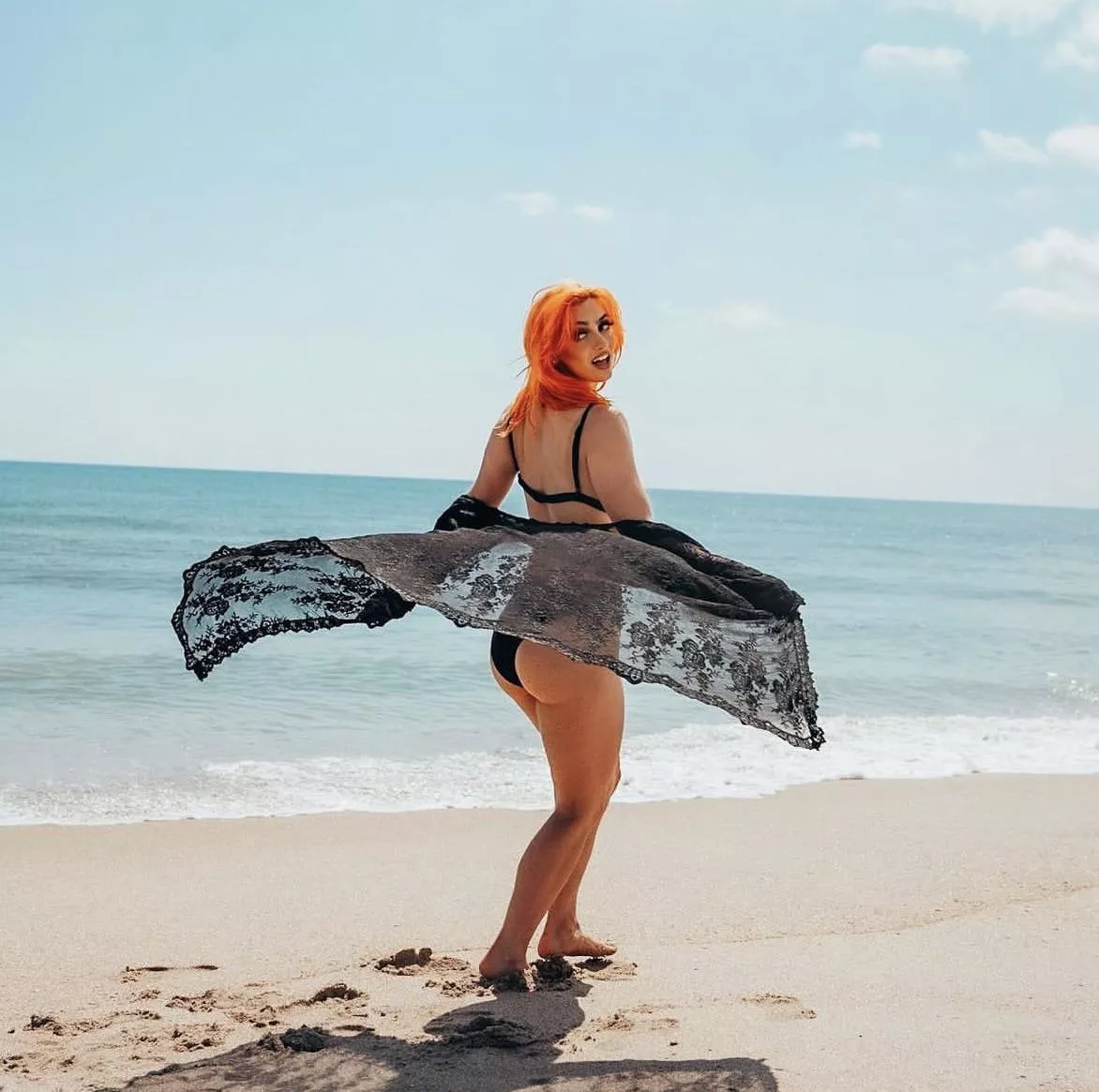 Gigi Dolin bubble butt 🍑 Gigi Dolin bubble butt 🍑