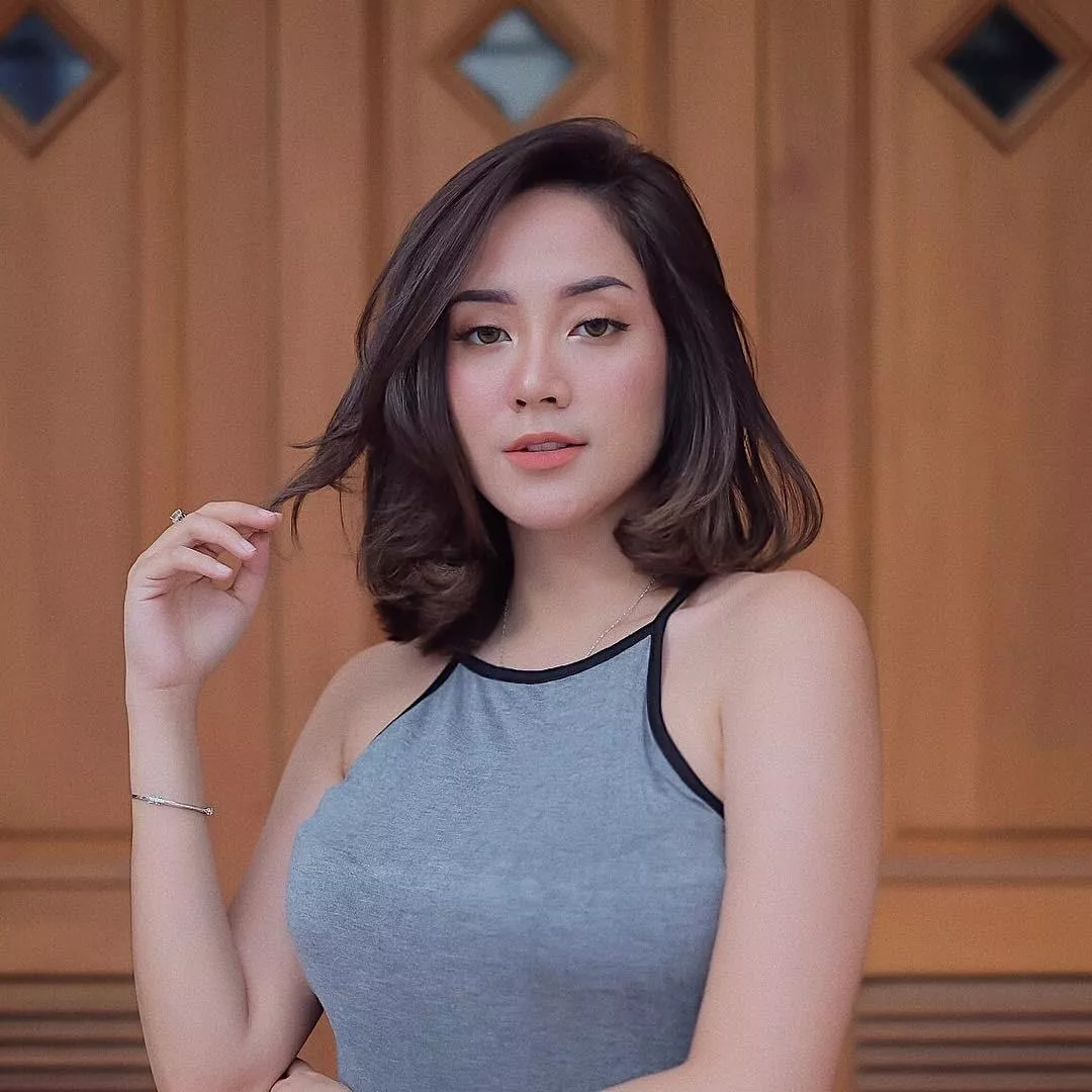 Gina Meidina Gina Meidina