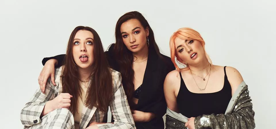 Girl band Girl band