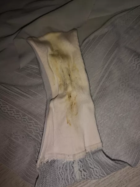 Girlfriends lovely undies. 4 days used, and filled with lots of lovely grool π