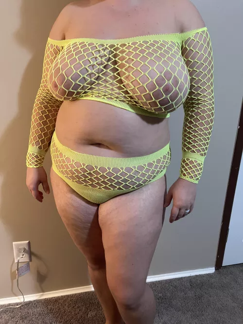 Girls and observe my big tit