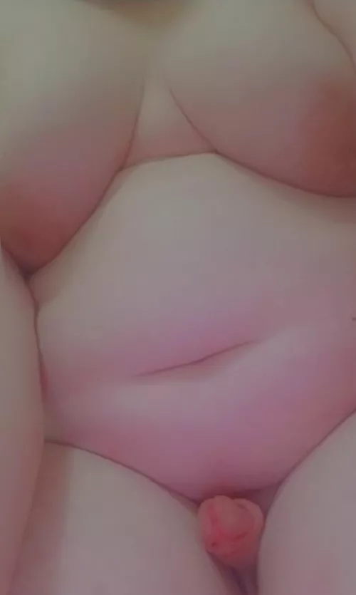 Give me a dick rating โคโค 1.5 inches, always limp, pale, and dribbles when I get excited ๐ฆ