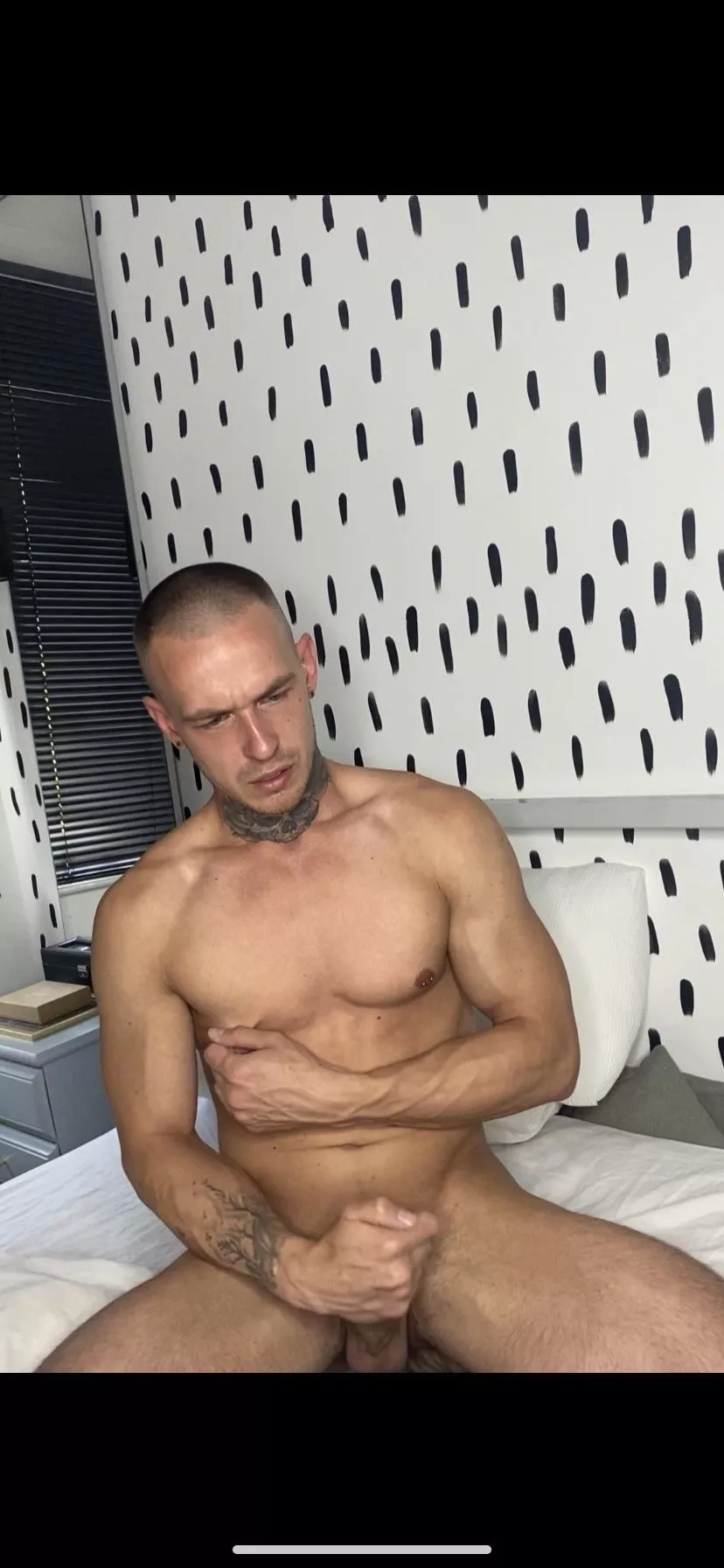 Give me a hand 😉 Give me a hand 😉