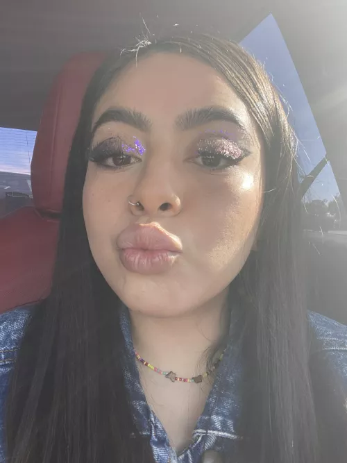 give me a kiss give me a kiss