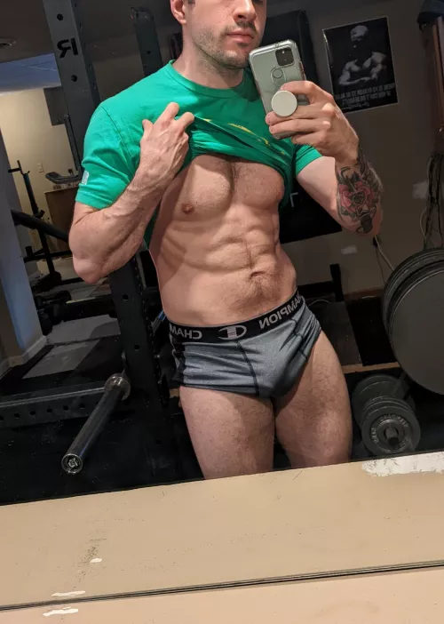 Give me some ideas for new content to post. If I like it maybe you'll get a reward! ;)