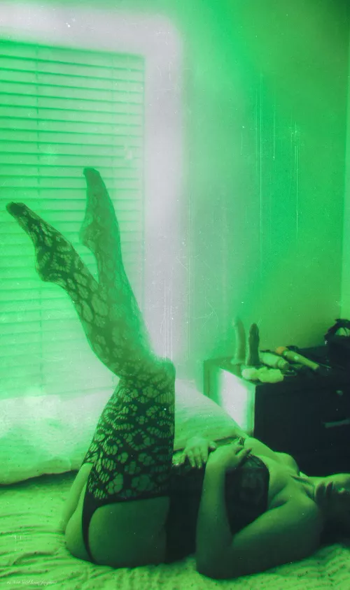 Give me the green light Give me the green light