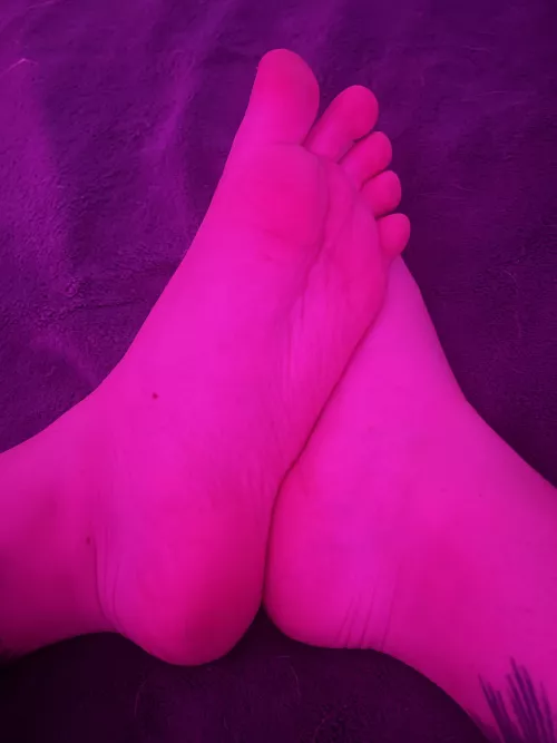 give them a kiss π