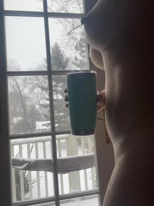 Going back to bed seems like a good option. Happy Sunday, CGW!