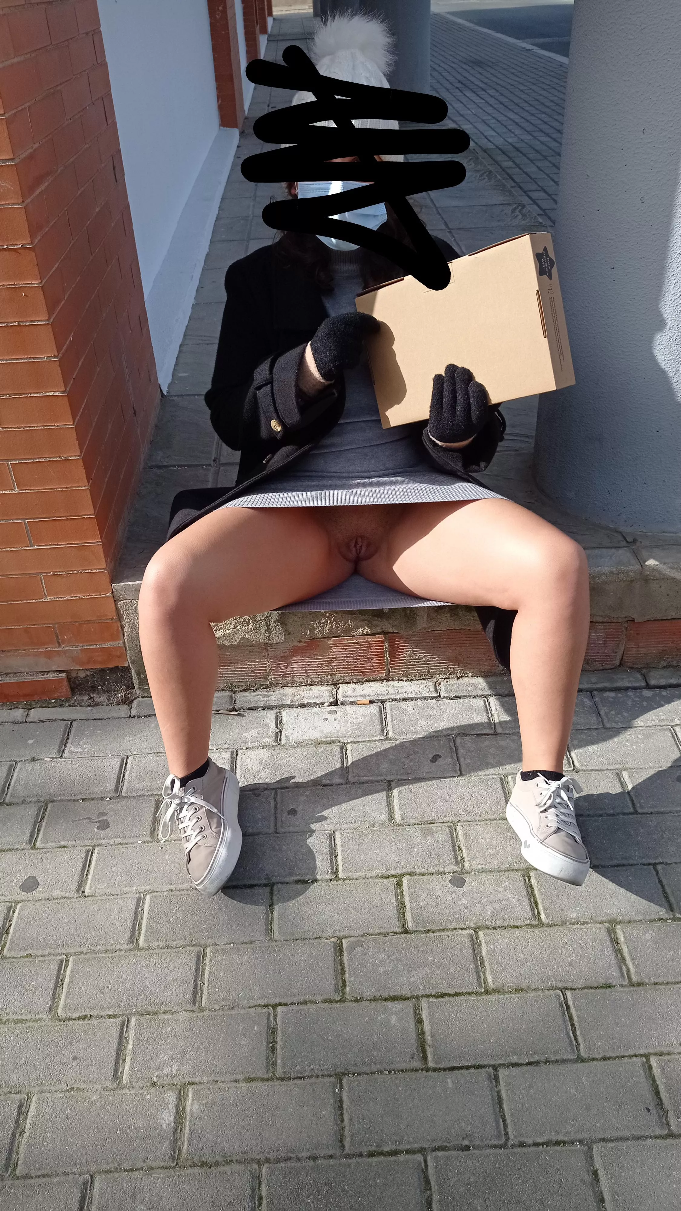 Going to the mall to have fun! 😜 Would you like to cum with me? 😏