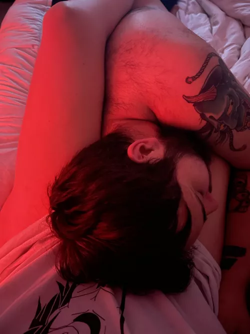 Good boys belong in laps