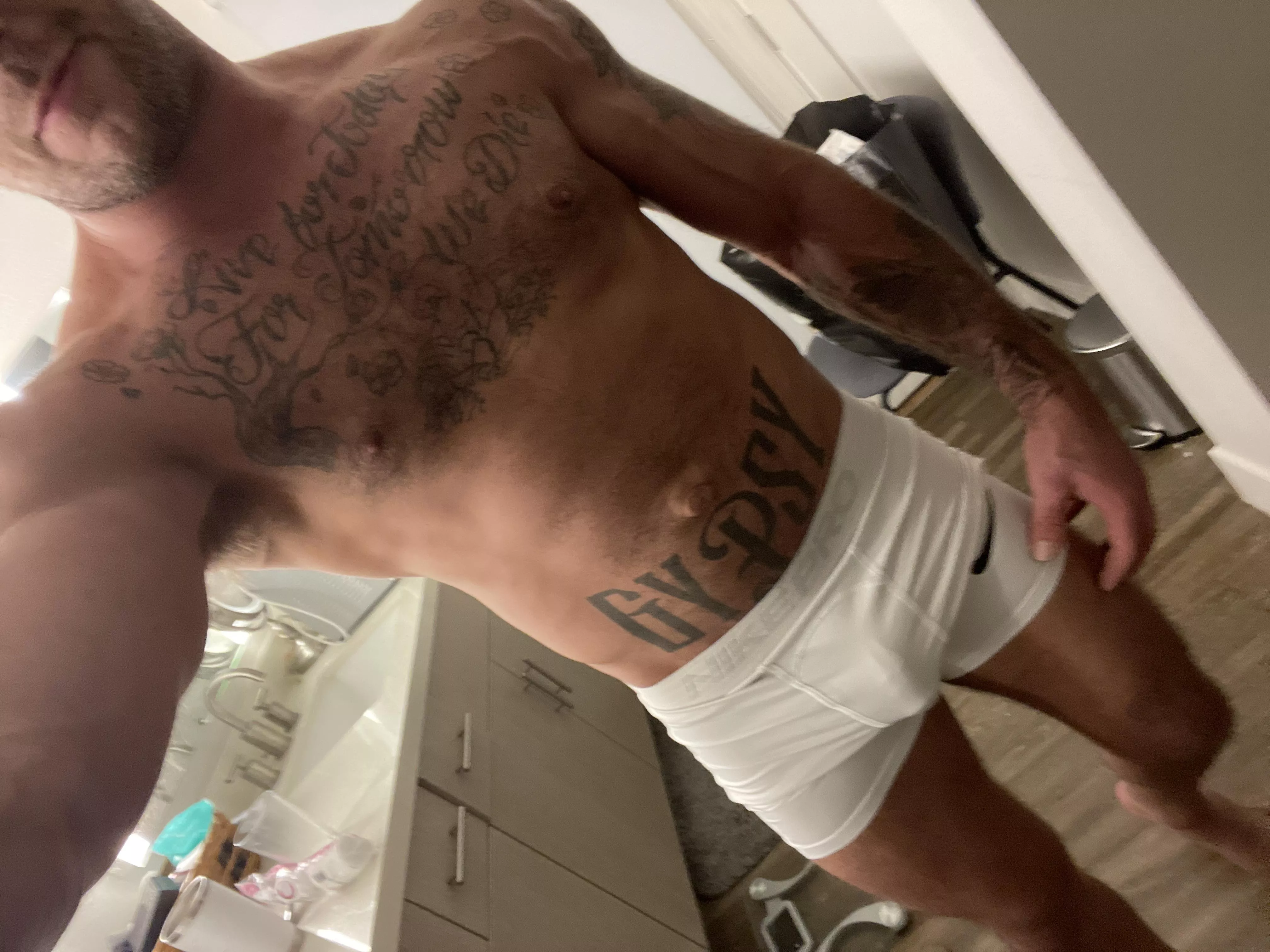 Good evening everybody. ππ€ Good evening everybody. ππ€