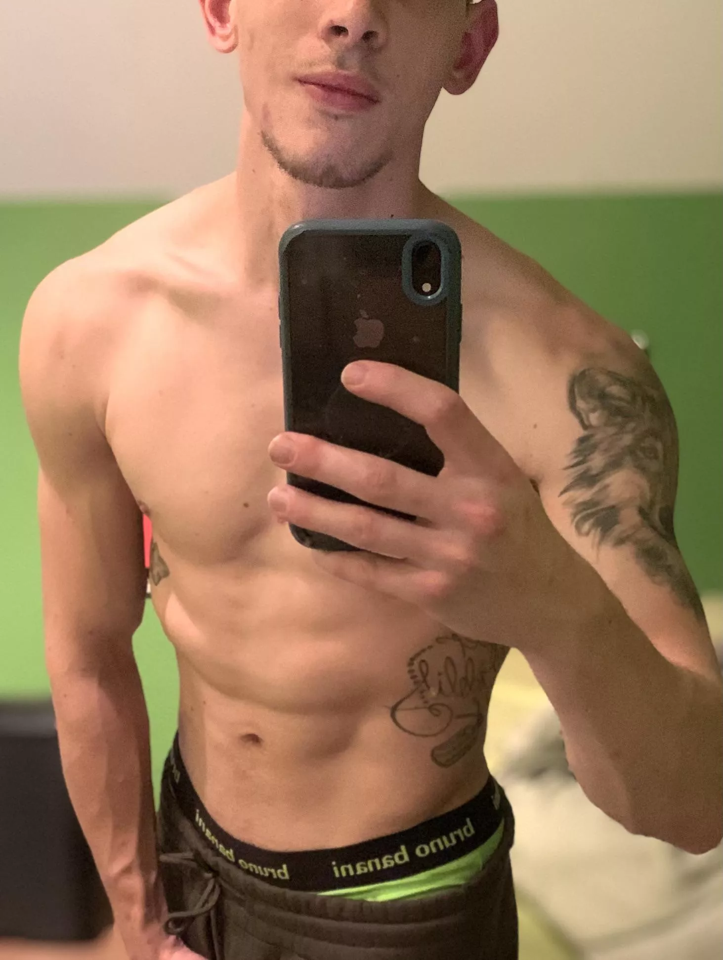 Good evening Ladies and Gents😈