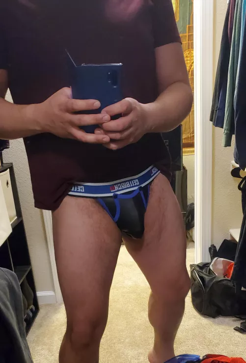 Good morning!! Another day another jock!