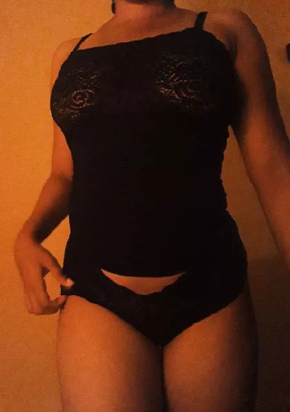 Good morning, any volunteer who wants to be my little boy today? Mommy wants to give you a lot of love [GFE][SNP][DOM][SEXT]
