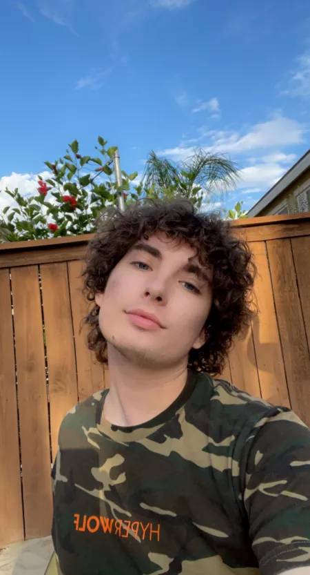 Good morning! DM me your psn let’s be friendsss 🤗 Good morning! DM me your psn let’s be friendsss 🤗