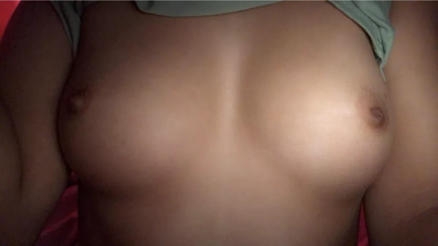 Good morning 💛 (F)