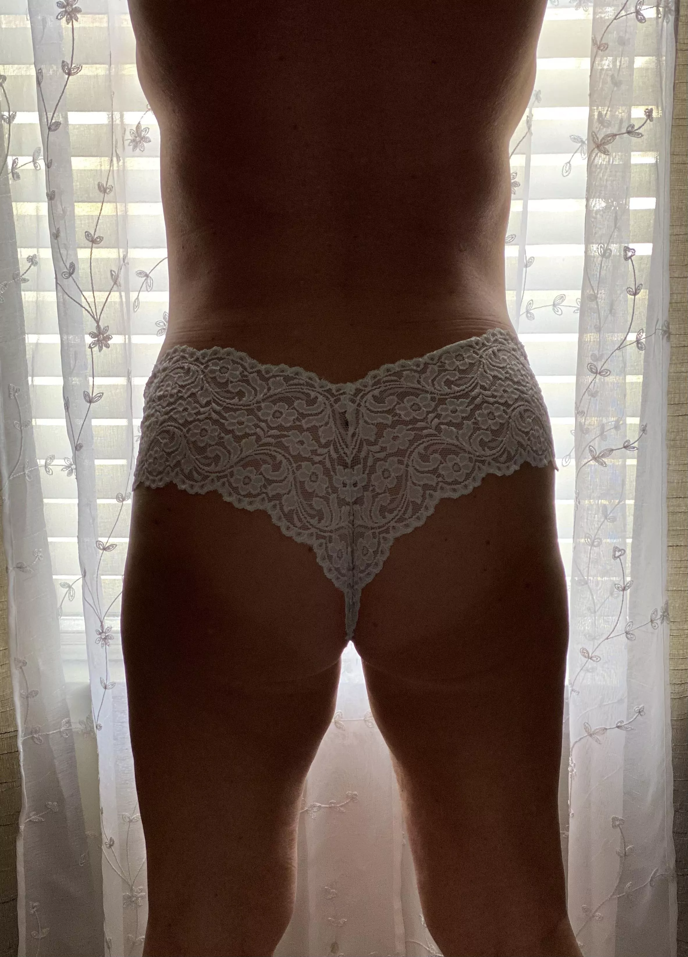 Good Morning (f)51 Good Morning (f)51