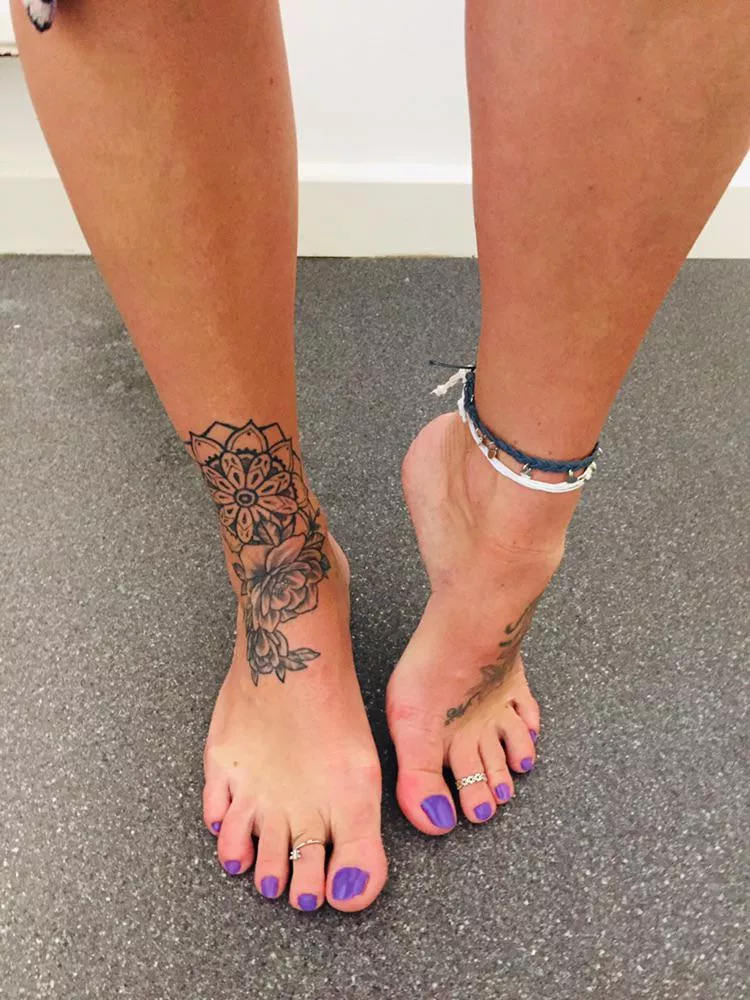 Good morning feet Lovers how are you ? πππ Good morning feet Lovers how are you ? πππ
