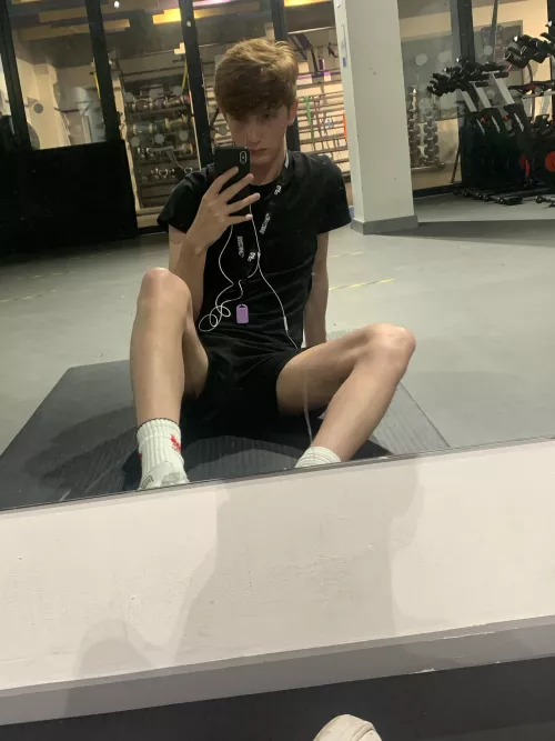 Good morning from hell on earth (the gym ๐ฅต)