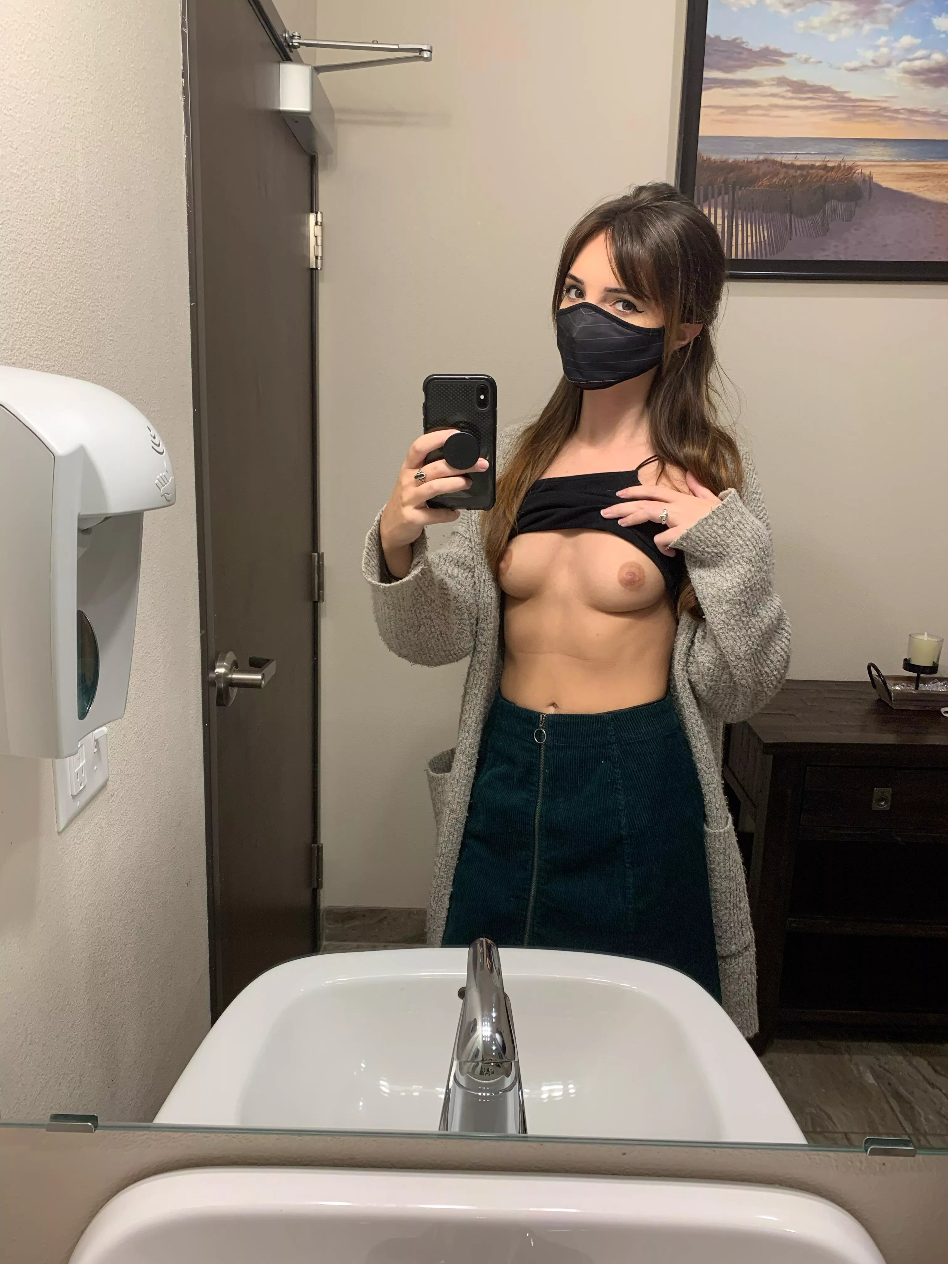 Good morning from me and my tiny tits (;