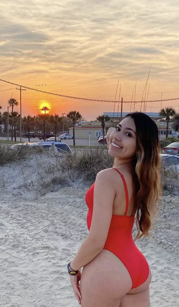 Good morning, Happy Friday😏