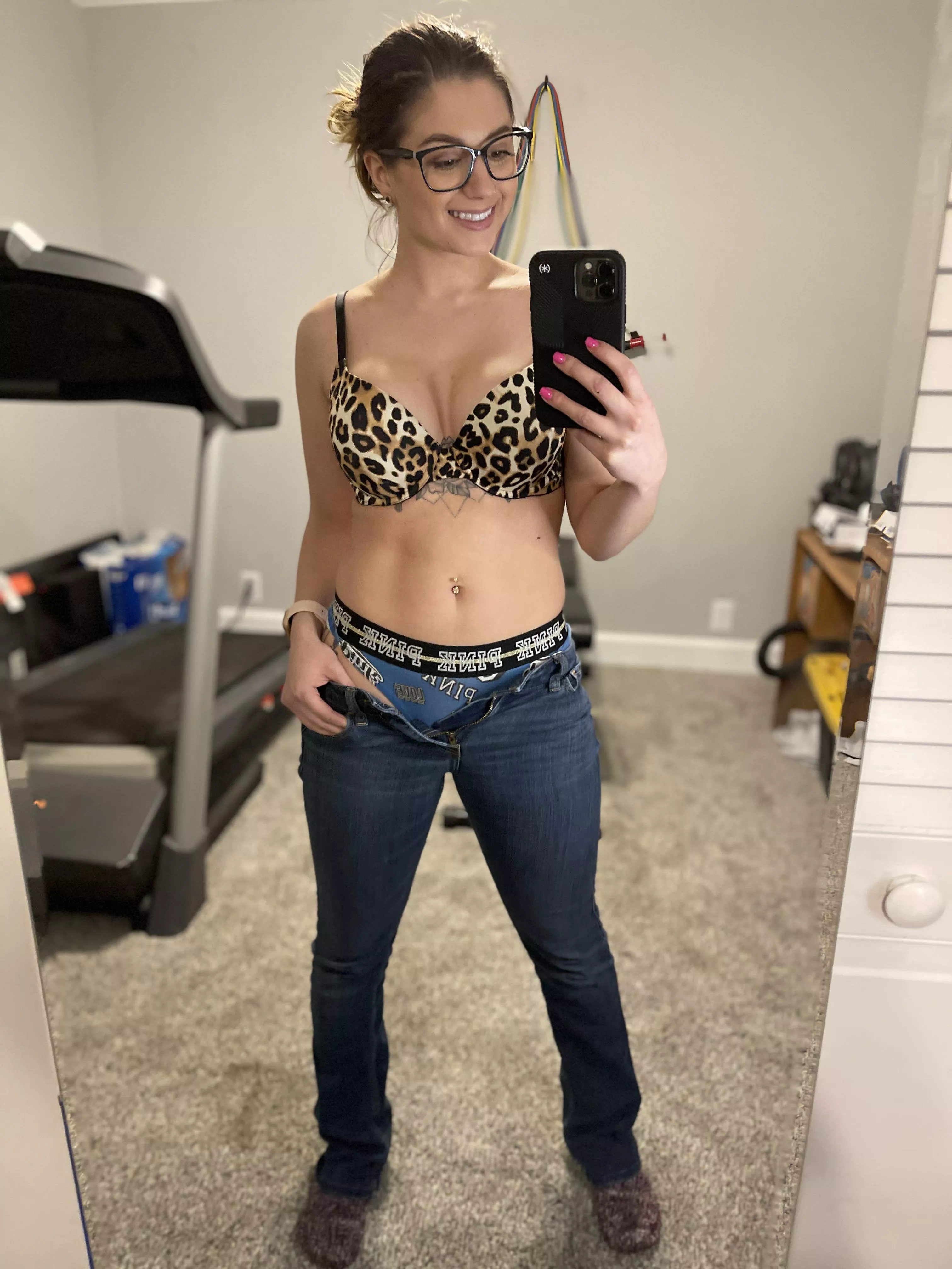 Good morning! Happy Veterans Day! Thank you for your service! Good morning! Happy Veterans Day! Thank you for your service!