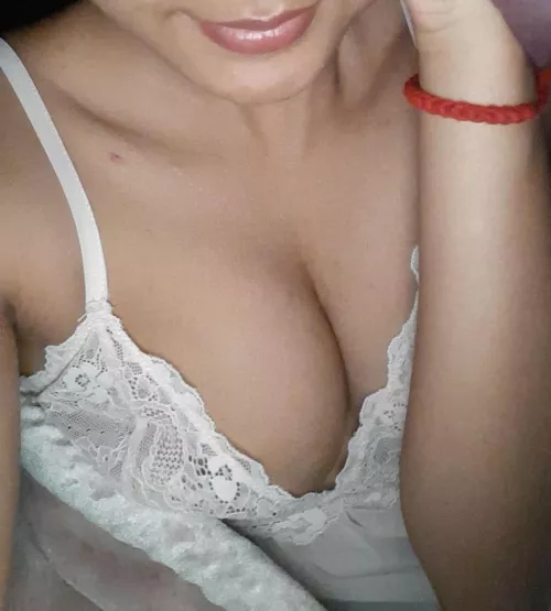 Good morning.. Let's cuddle? [f]