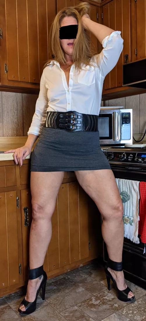 Good Morning MILF Monday