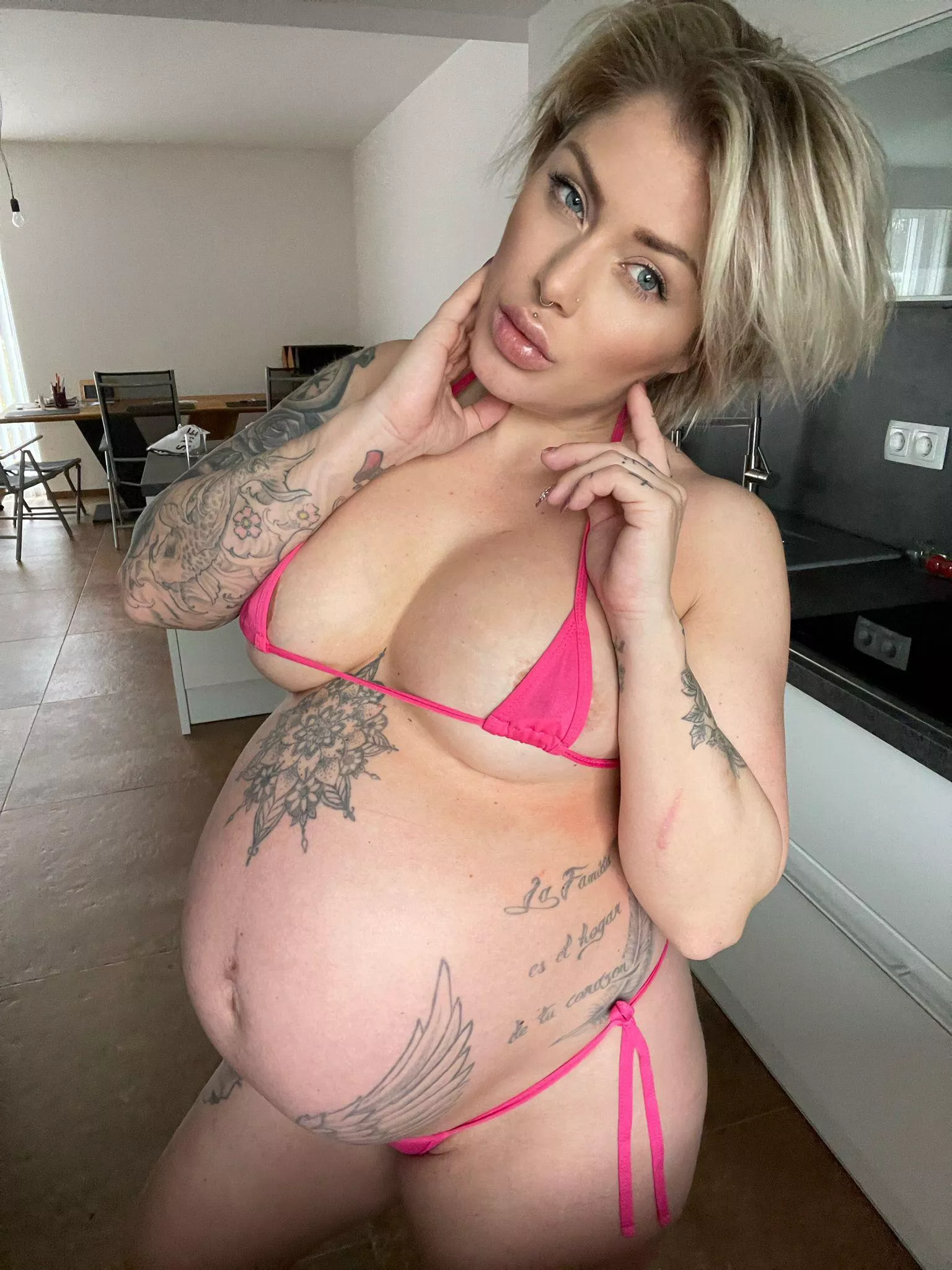 Good morning thight Bikini💦🤰🏼 Good morning thight Bikini💦🤰🏼