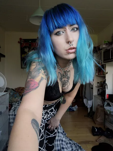 Good morning to everyone sorting by new ? [x-post]