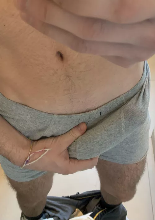 Good morning woods to you guys