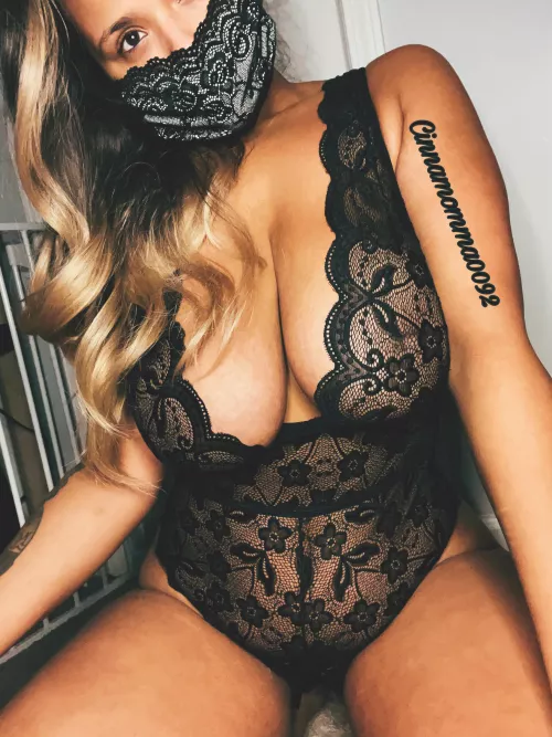 Goodmorning ๐ come play with me ๐ค