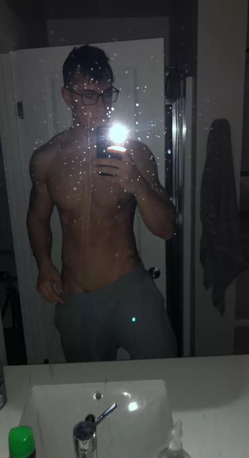 Goodnight all 😏