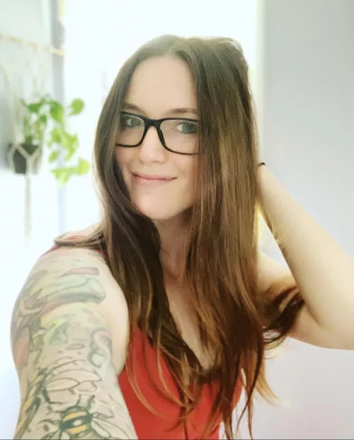 Gorgeous redhead with glasses