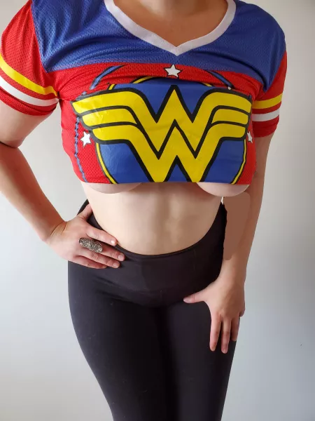 Got a new outfit, anyone need saving? Got a new outfit, anyone need saving?