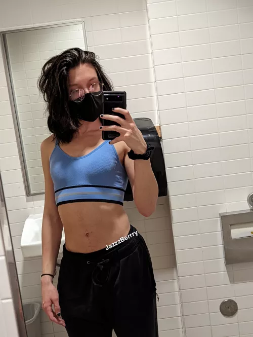 got a new sports bra!