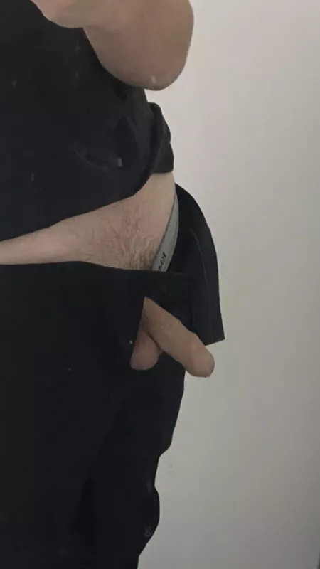 got bored at work ๐ upvot3 if you would suck 18M