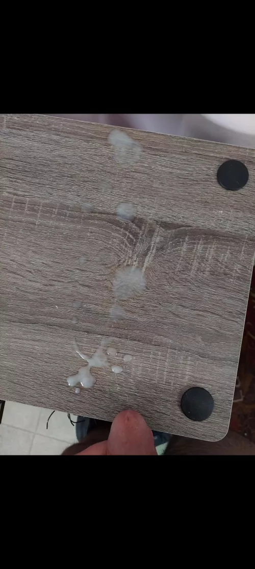 Got busy and didn't cum for 3 days. Painted my desk after I couldn't take it anymore.