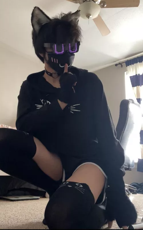 Got da cool glasses 😎