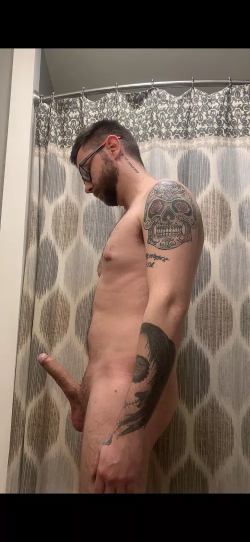 Got horny at a friends place and had to share with you 😜
