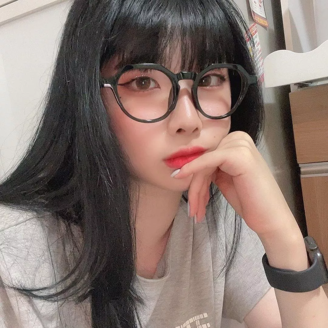 Got new glasses 🤓