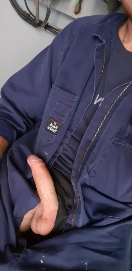 got so horny at work I had to π