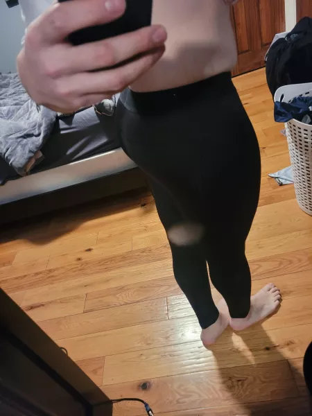 Got some tights, they make my ass look great! Got some tights, they make my ass look great!