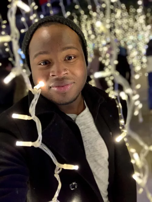 got tangled up in christmas lights 🎄