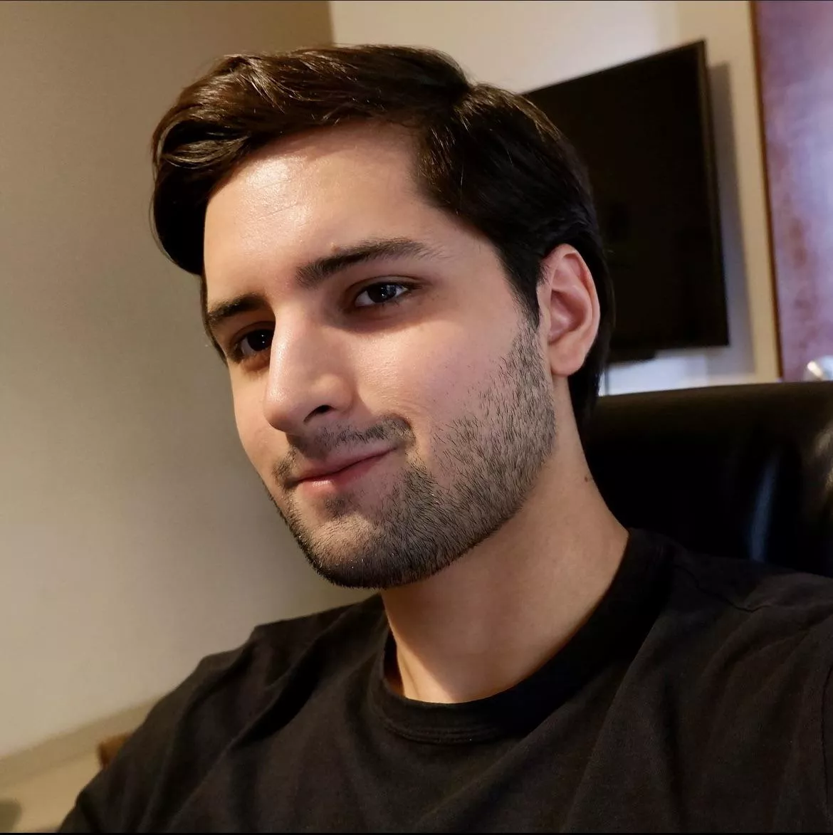 Got the booster yesterday 🤒