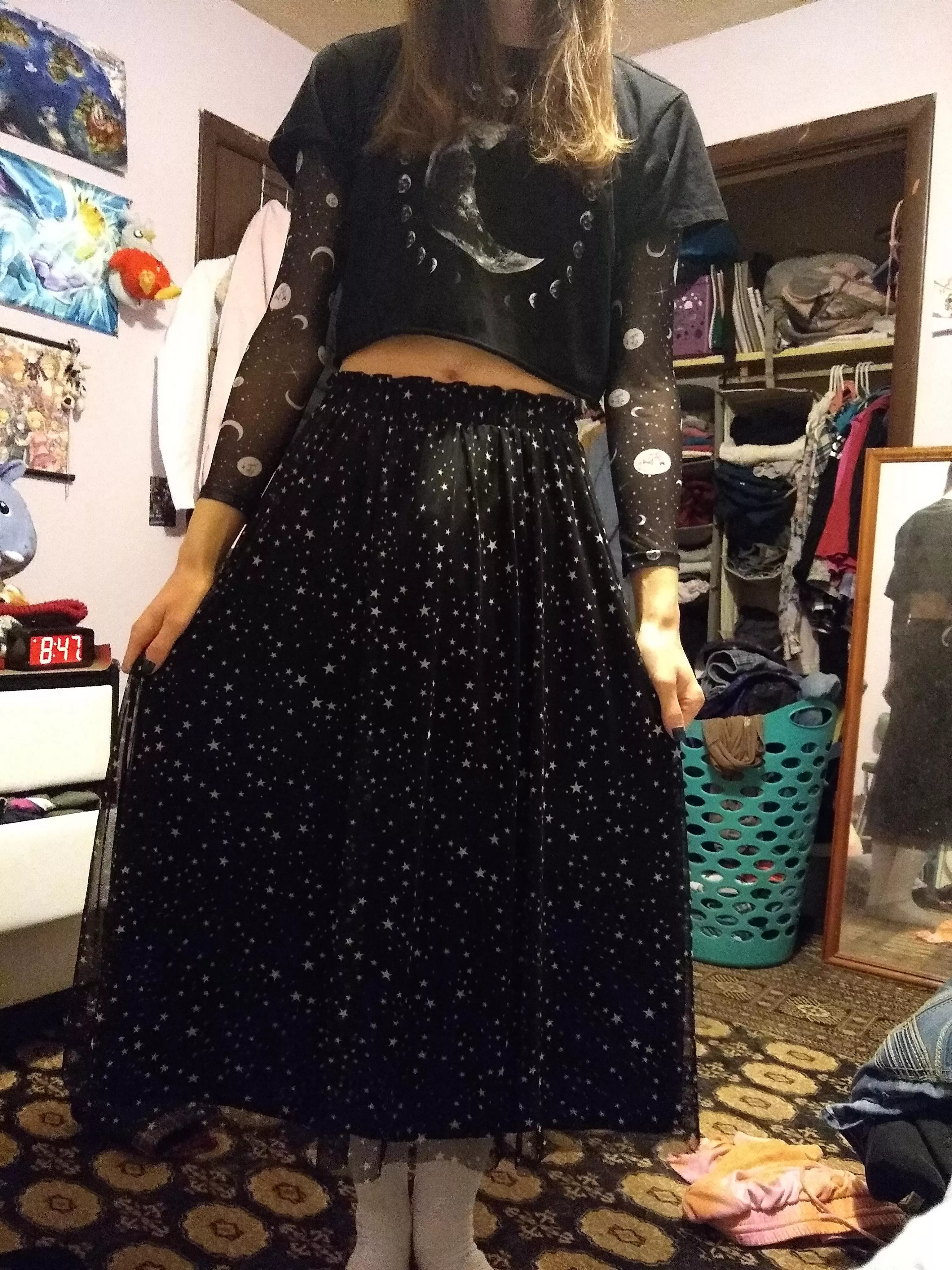 Got this nice flowy long skirt a while ago. I'm in absolute love with it ❤️