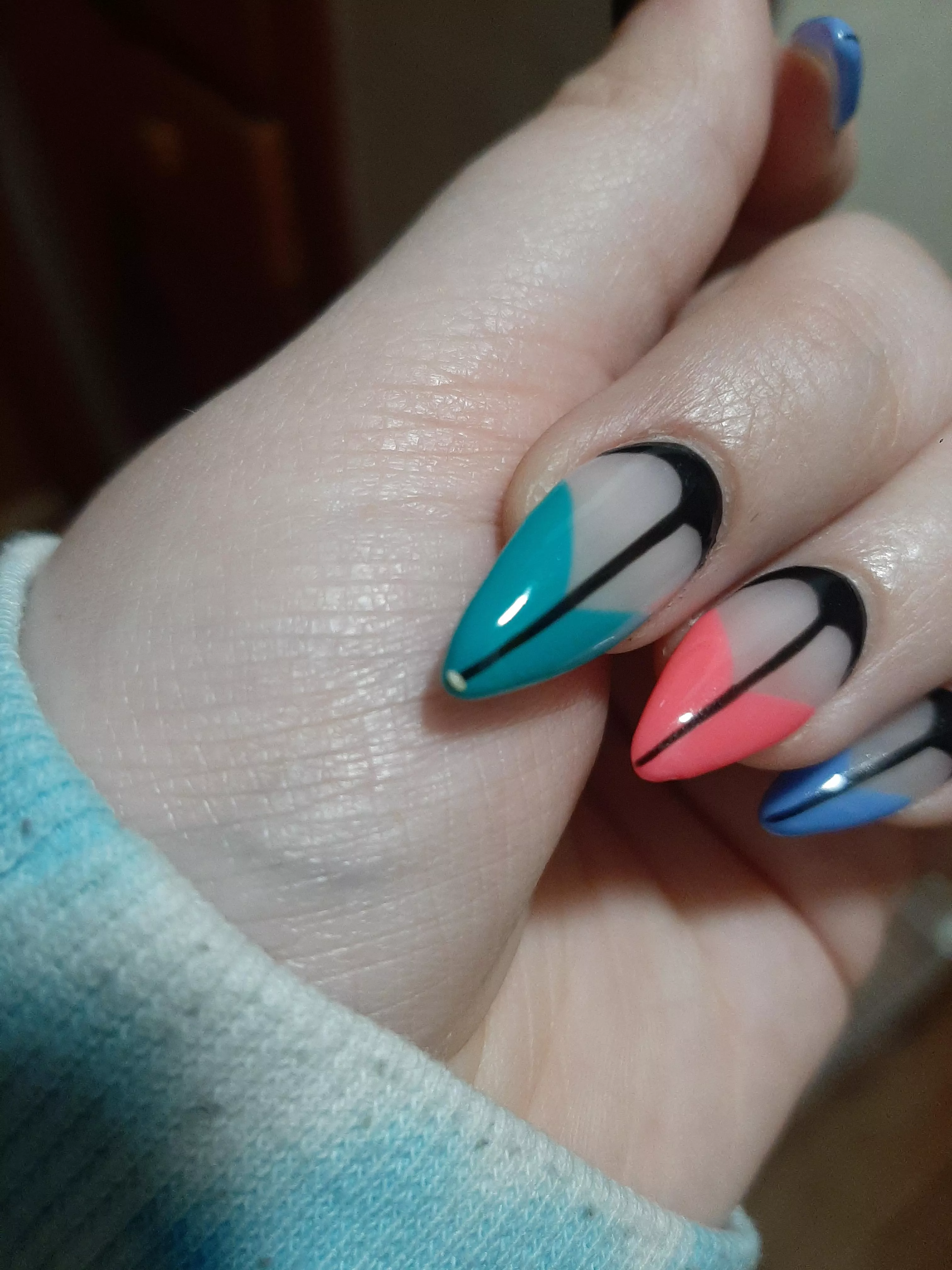 Got this tiny little rock thing out of the tip of my nose. This sucker hurt!