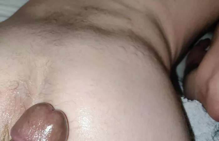 Got up to a lot of fun with my bi curious mate recently 😈💦💦 he loved it