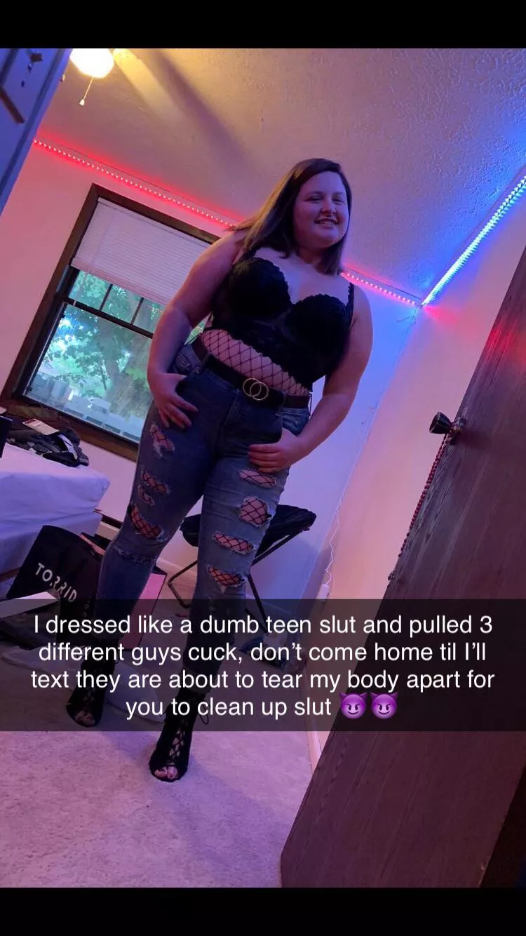 Goth fishnet slut π Goth fishnet slut π